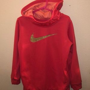 Girl Nike Fit